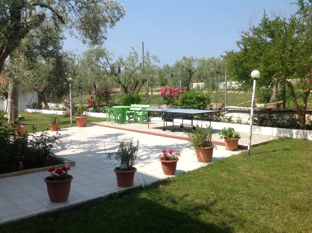 Olympic Bibis Hotel Metamorfosi  Exterior foto
